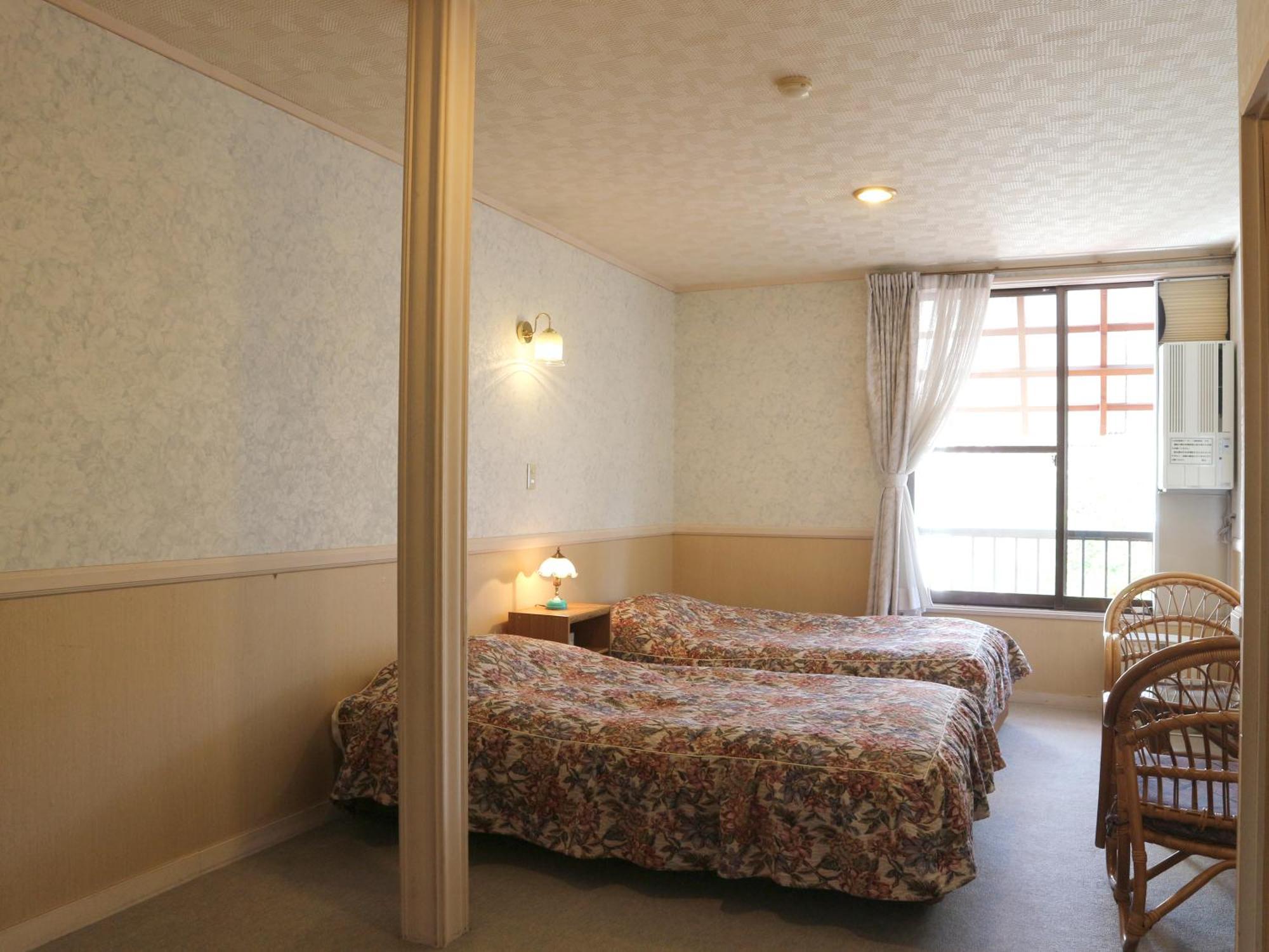 Pension Eden Naganohara Habitación foto